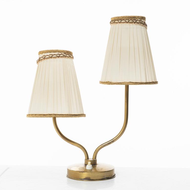 Bordslampa, Ystad metall, 1940-tal.