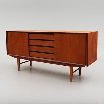 SIDEBOARD, 1900-talets andra hälft.