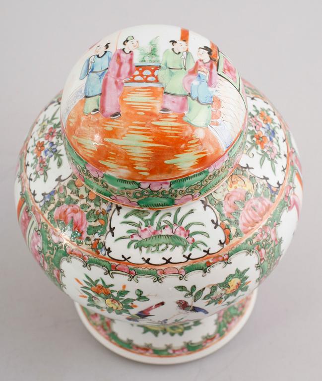 LOCKURNA, porslin, Kina, Kanton, 1800-talets mitt.