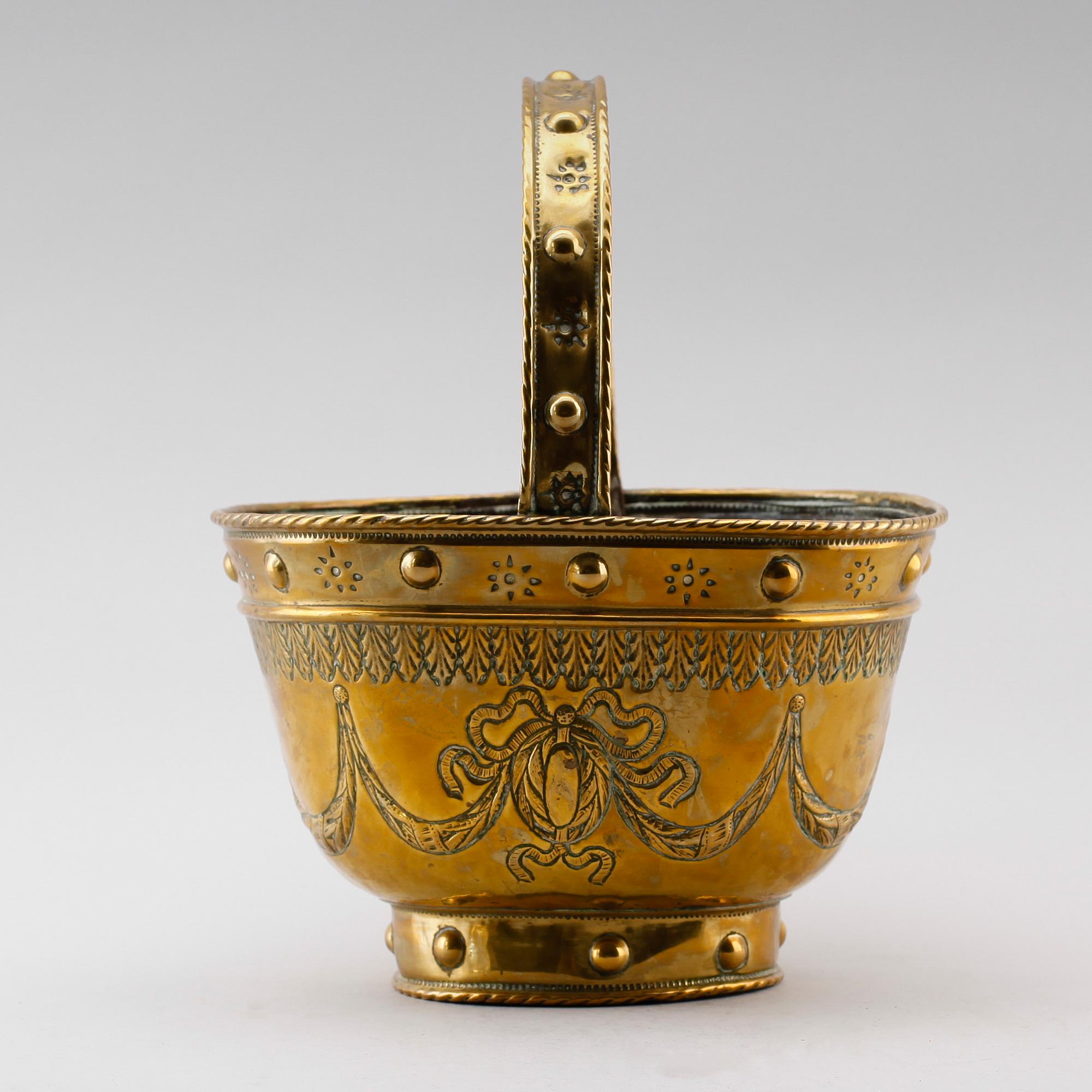 KORG, mässing, 1800-tal.