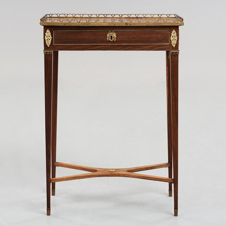 A late Gustavian late 18th century table.