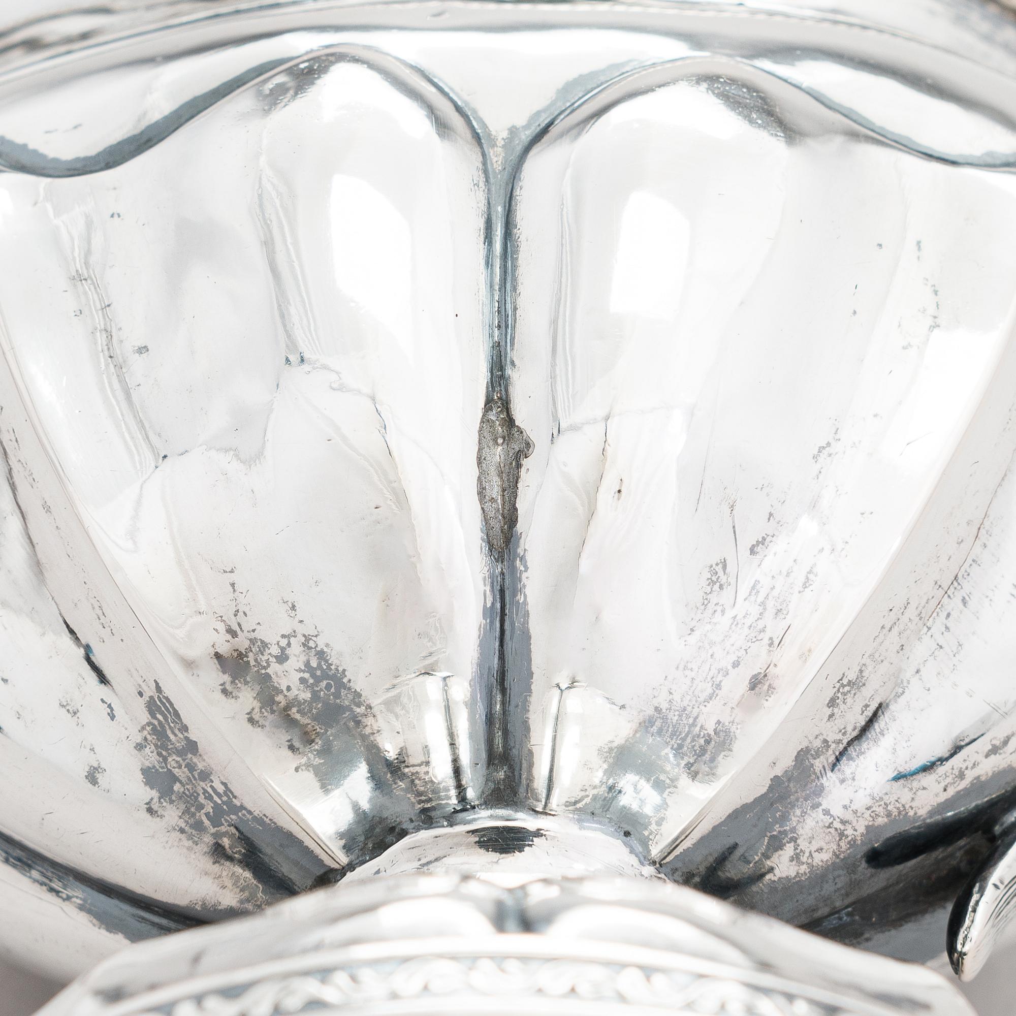 Johan Hellgren, gräddkanna, silver, Kristinestad, 1843.