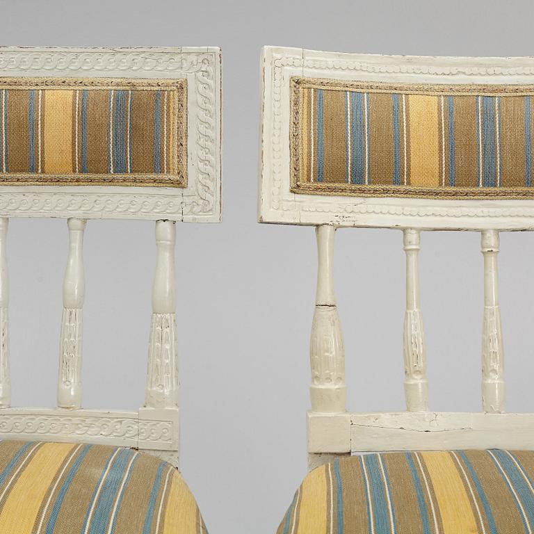 Chairs, 4 similar, Gustavian style, 19th century.