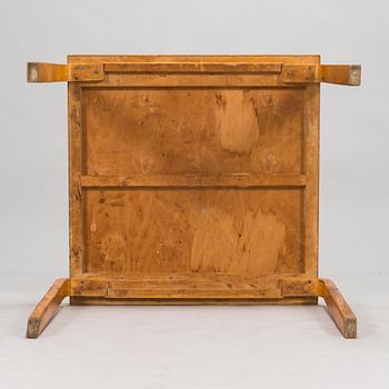 Alvar Aalto, Pöytä, Artek 1900-luvun puoliväli.