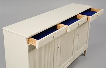 SIDEBOARD, "Herrgården", Carl Malmsten, 1900-talets andra hälft.