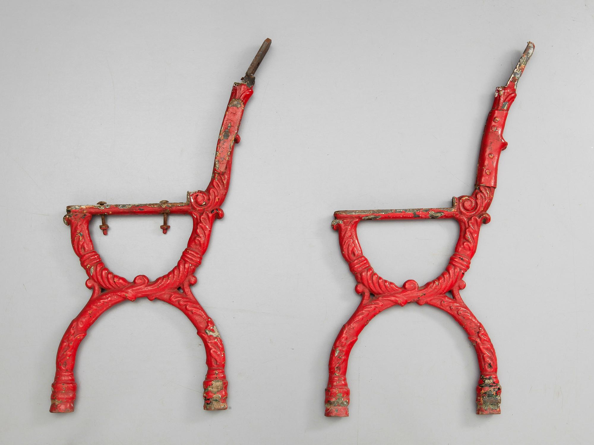 SOFFGAVLAR, ett par, gjutjärn, 1800-talets andra hälft.