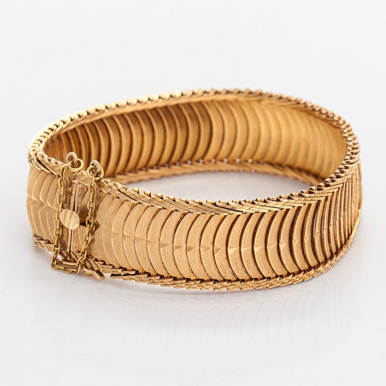 Armband, ca 17K guld. Utländska stämplar.