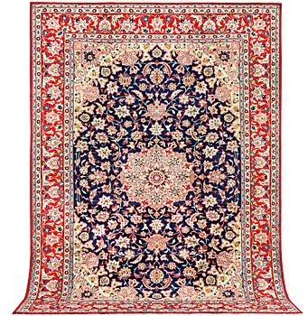 A Kashan carpet, a. 365 x 257 cm.