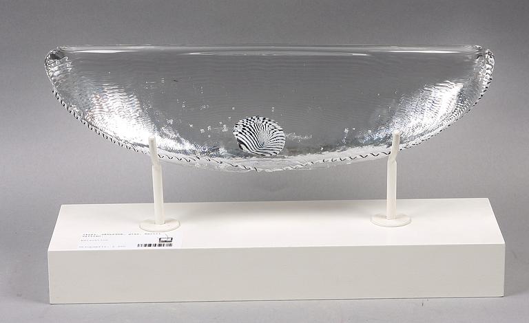 SKULPTUR, glas, Bertil Vallien. Sign o numr 98501. Tillverkad 1985.