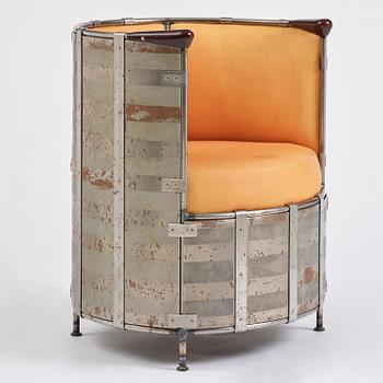 Mats Theselius, fåtölj, "Älgskinnsfåtöljen", ed. 52/360, Källemo, Värnamo, efter 1991.