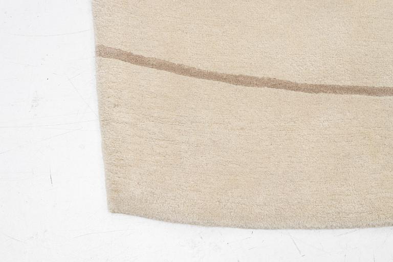 rug, reportedly Layered, approx. 340 x 240 cm.