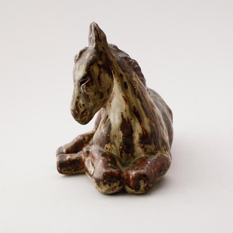 FIGUR, stengods, Knud Kyhn, Royal Copenhagen, Danmark.