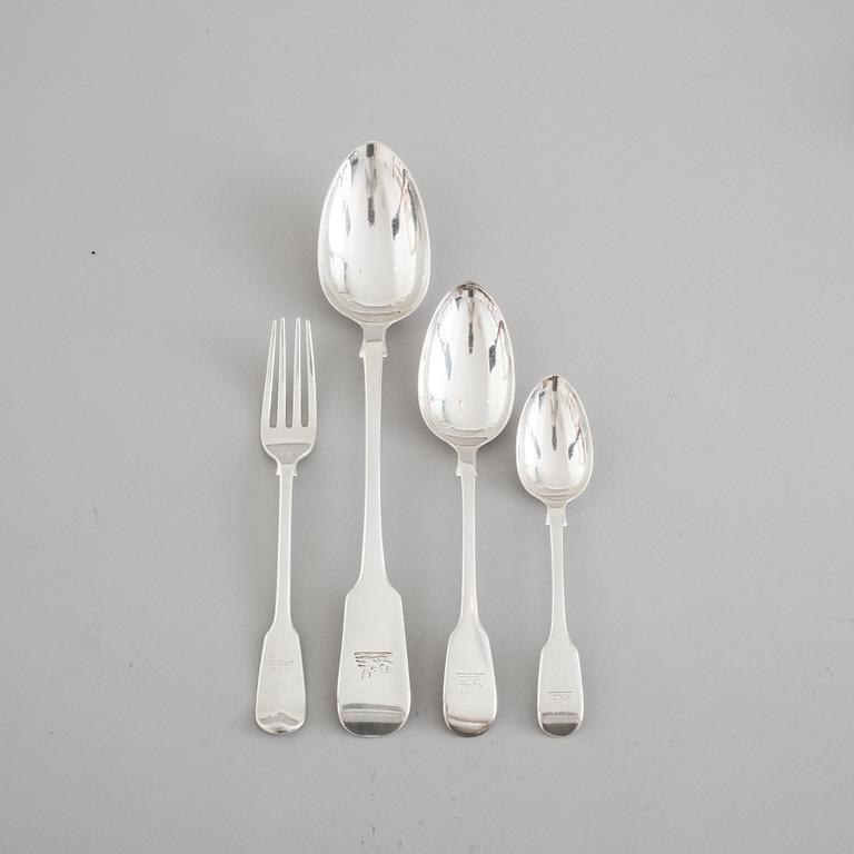 PARTI SILVER, 15 delar, London, England, 1800-tal. Vikt ca  1192 g.