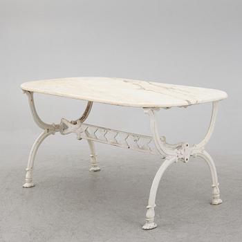 A garden sofa, a table and a pair of chairs, Byarums bruk.