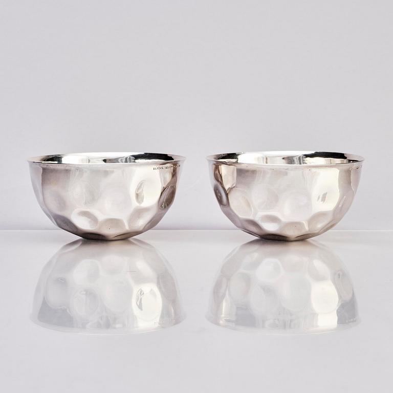 Bengt Liljedahl, a pair of sterling silver candlesticks, Stockholm 1970.