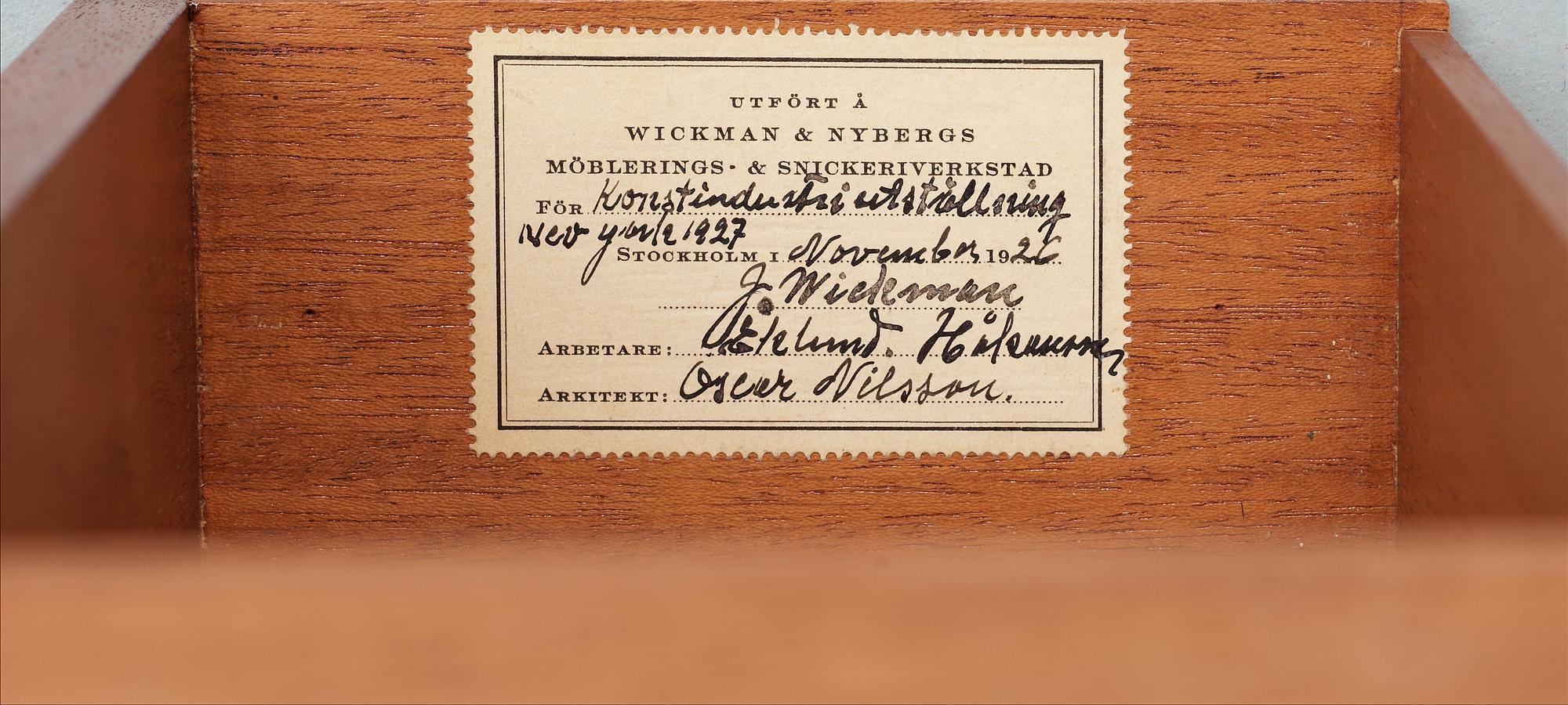 OSCAR NILSSON, praktskåp, Wickman & Nybergs Möblerings- och Snickeriverkstad, Stockholm 1926.