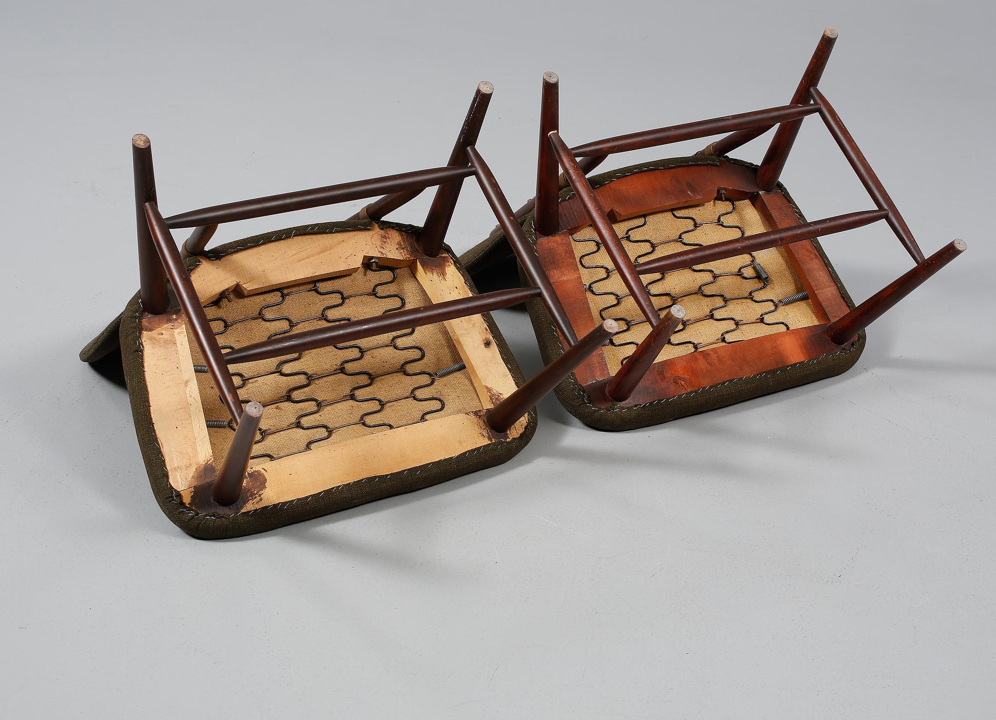 STOLAR, ett par, "TeVe", Alf Svensson, Ljungs Industrier, modellen formgiven 1953.