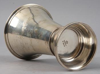 SKEDAR, 13 st samt POKAL, silver, den senare K Andersson. 332 g.