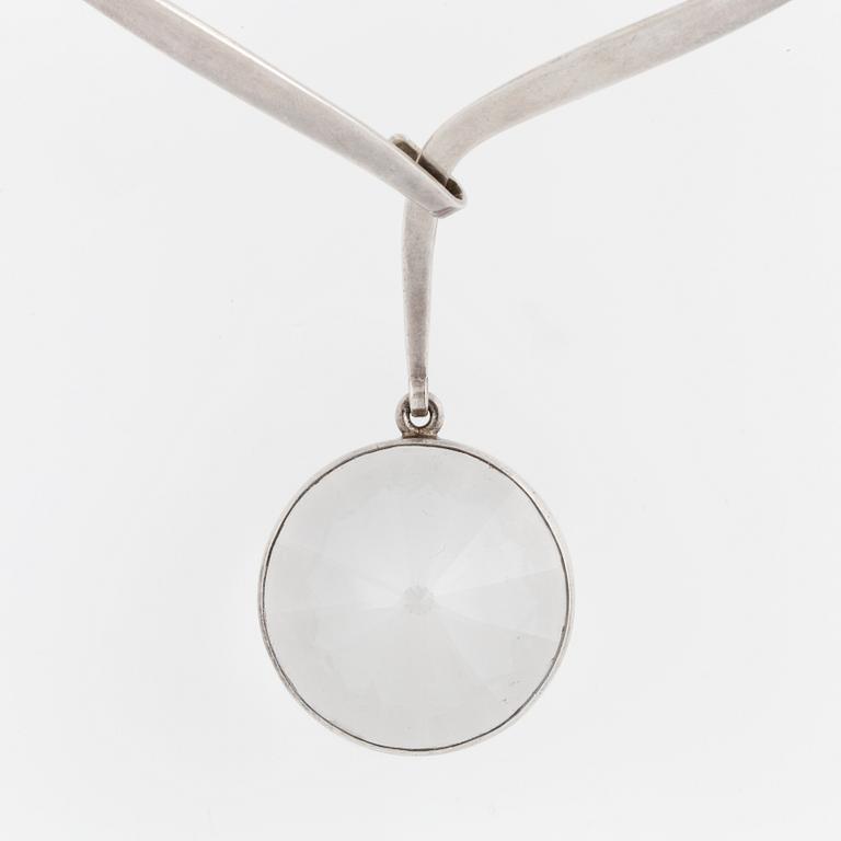 BIRGER HAGLUND, Necklace with rock crystal.