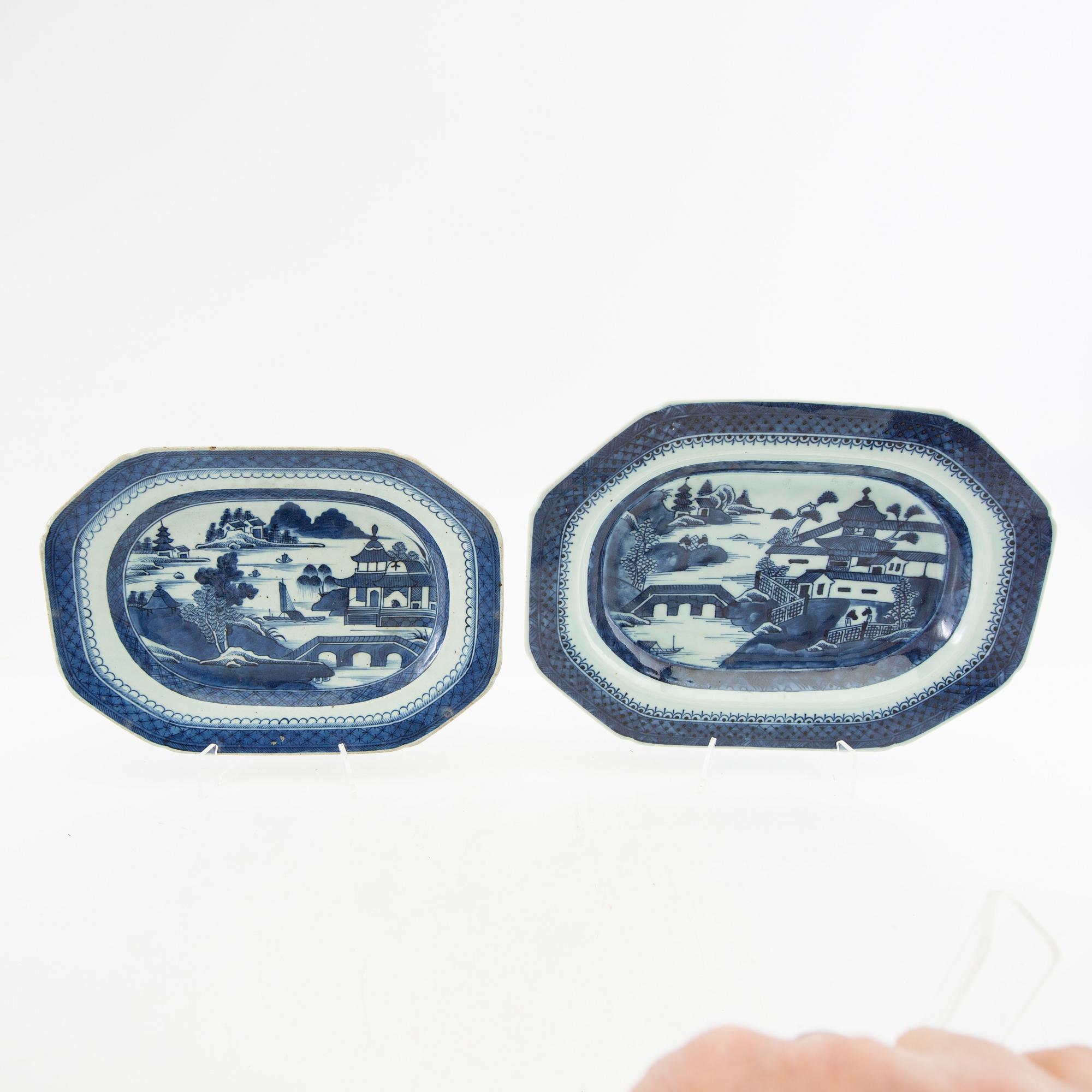 Serving dishes 5 pcs China around 1800 porcelain.