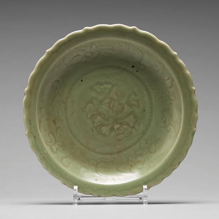 A longquan celadon dish, Ming dynasty (1368-1644).