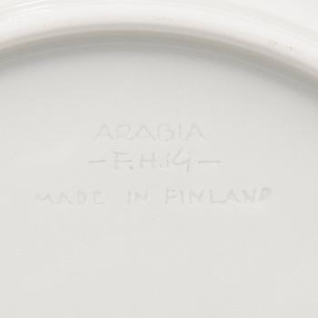 A 40-piece set of tableware in porcelain, signed F.H.Kj. Finland Arabia.