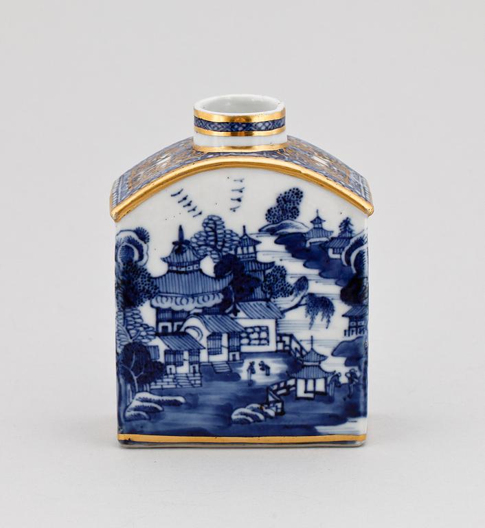 TEDOSA, porslin, Kina, Jiaqing, 1800-talets början.