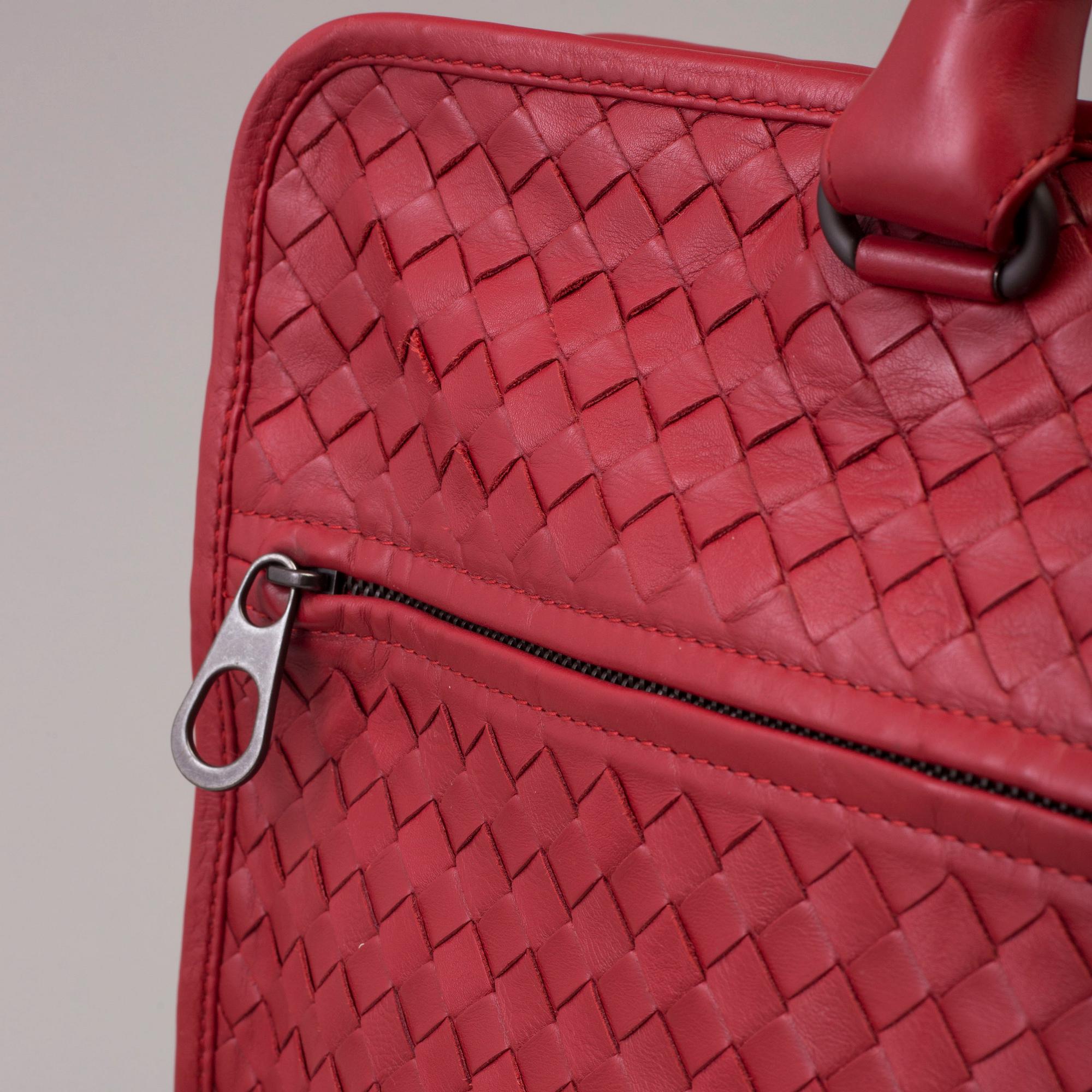PORTFÖLJ, Bottega Veneta.