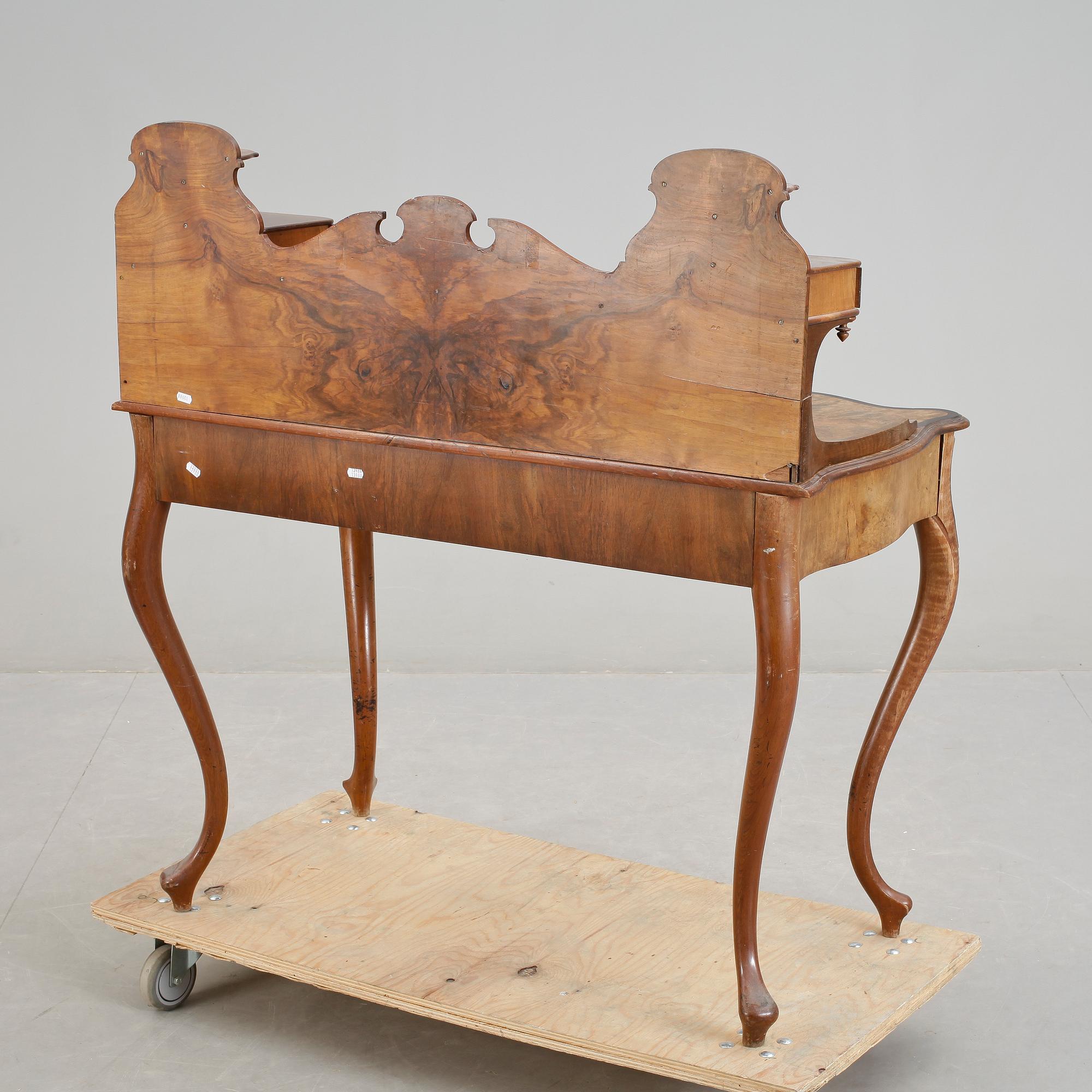 DAMSKRIVBORD, nyrokoko, sent 1800-tal.