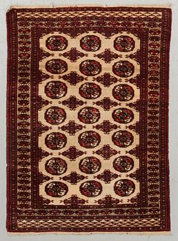 MATTA, semiantik, orientalisk, ca 156 x 112 cm.