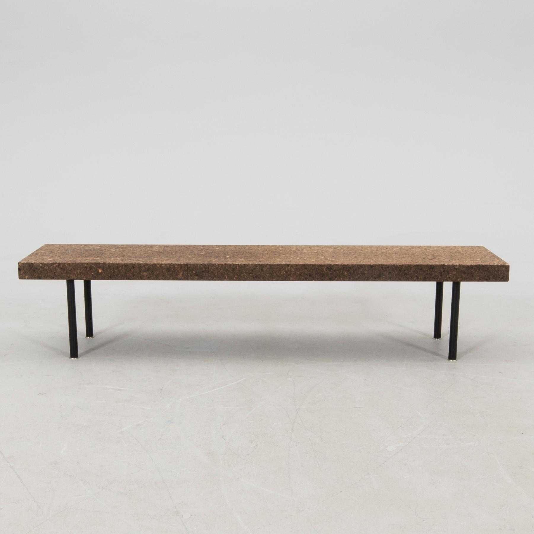 Ilse Crawford, bänk/bord, "Sinnerlig", IKEA, 2015.