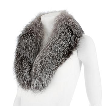 664. LA PERLA, a fox fur shawl.