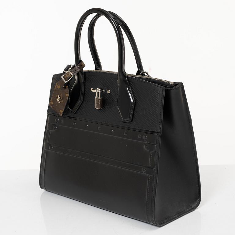 Louis Vuitton, Bag, "City Steamer MM".