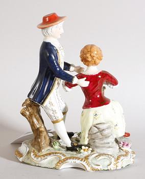 FIGURIN, porslin. Meissen-liknande märke.