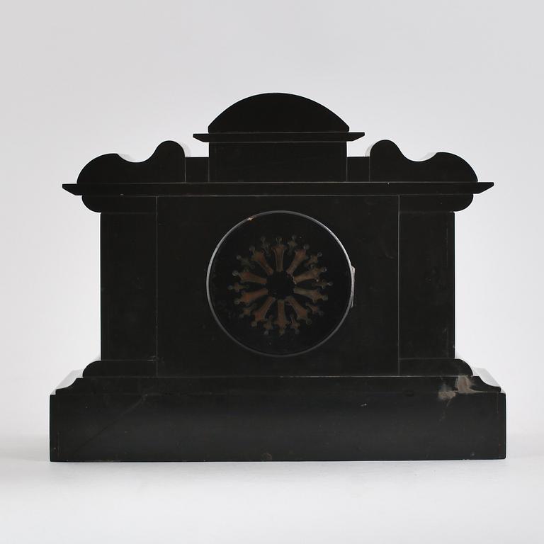 BORDSPENDYL, Japy Fréres, Frankrike, 1800-talets andra hälft.