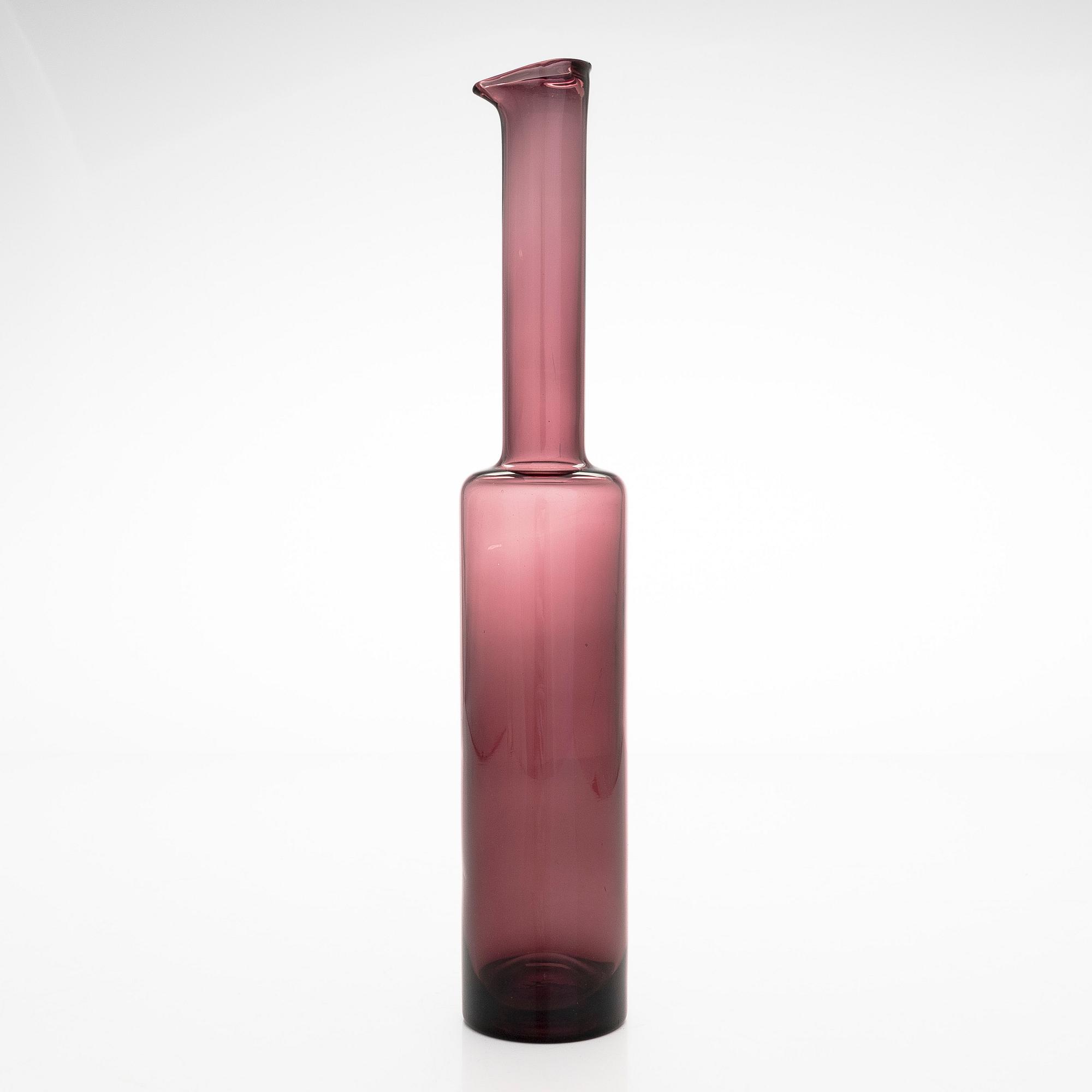 Nanny Still, pullo, signeerattu Riihimäen Lasi O.Y. Nanny Still.