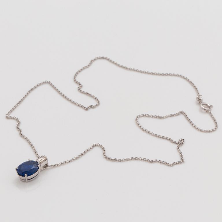 A 2.98 ct untreated burmese sapphire pendant with chain. GRS certificate.