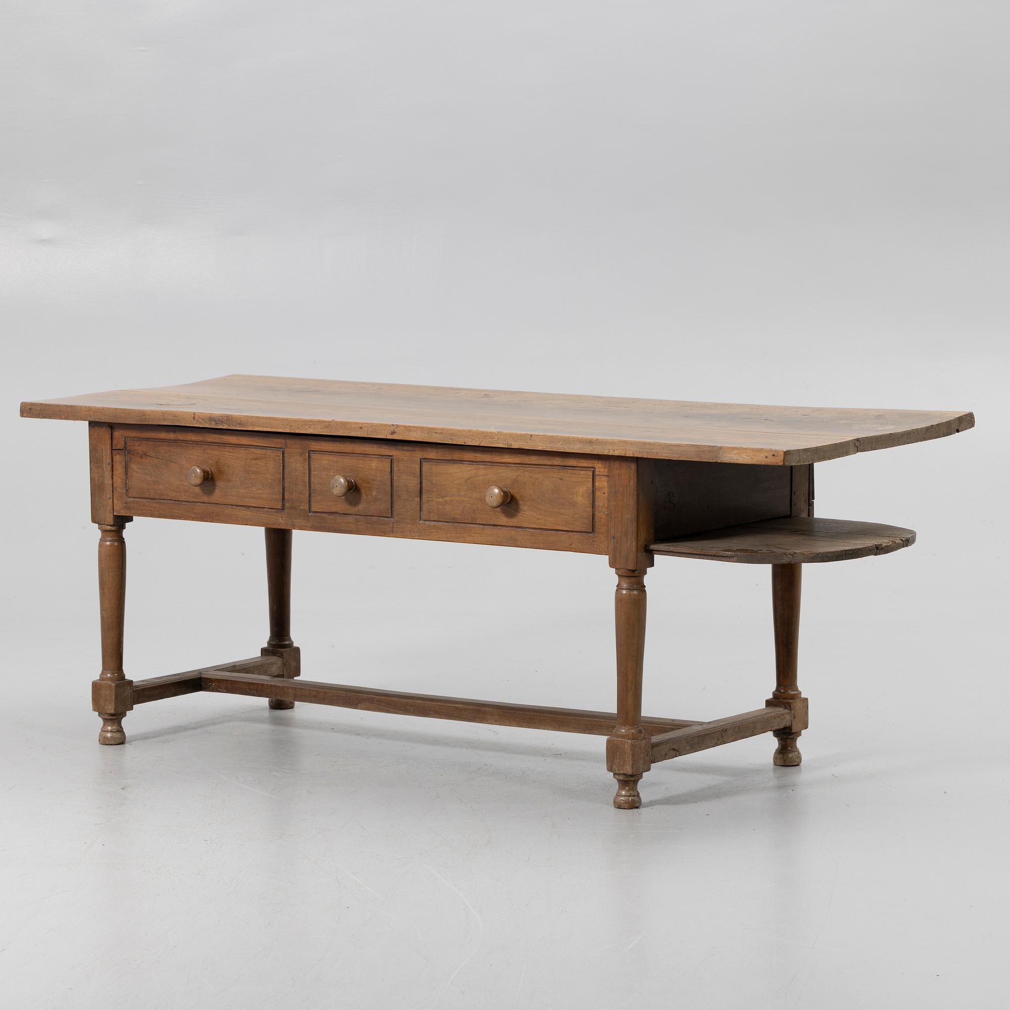 Table, 19th century.