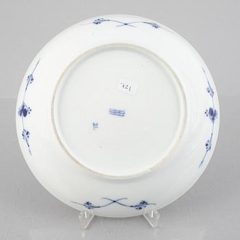 A 'Blue Fluted Plain' porcelain bowl, Royal Copenhagen, 19th century.