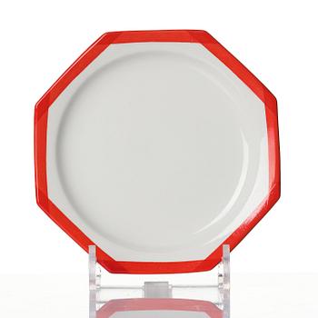 Karin Björquist, a 76-piece “Röd kant” bone china dinner service, Gustavsberg, post 1968.