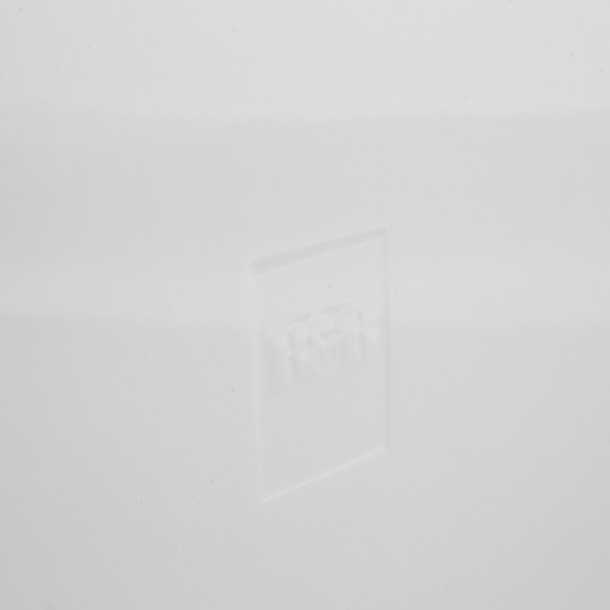 Naoto Fukasawa, a contemporary serving bowl "Outside" for B&B Italia.