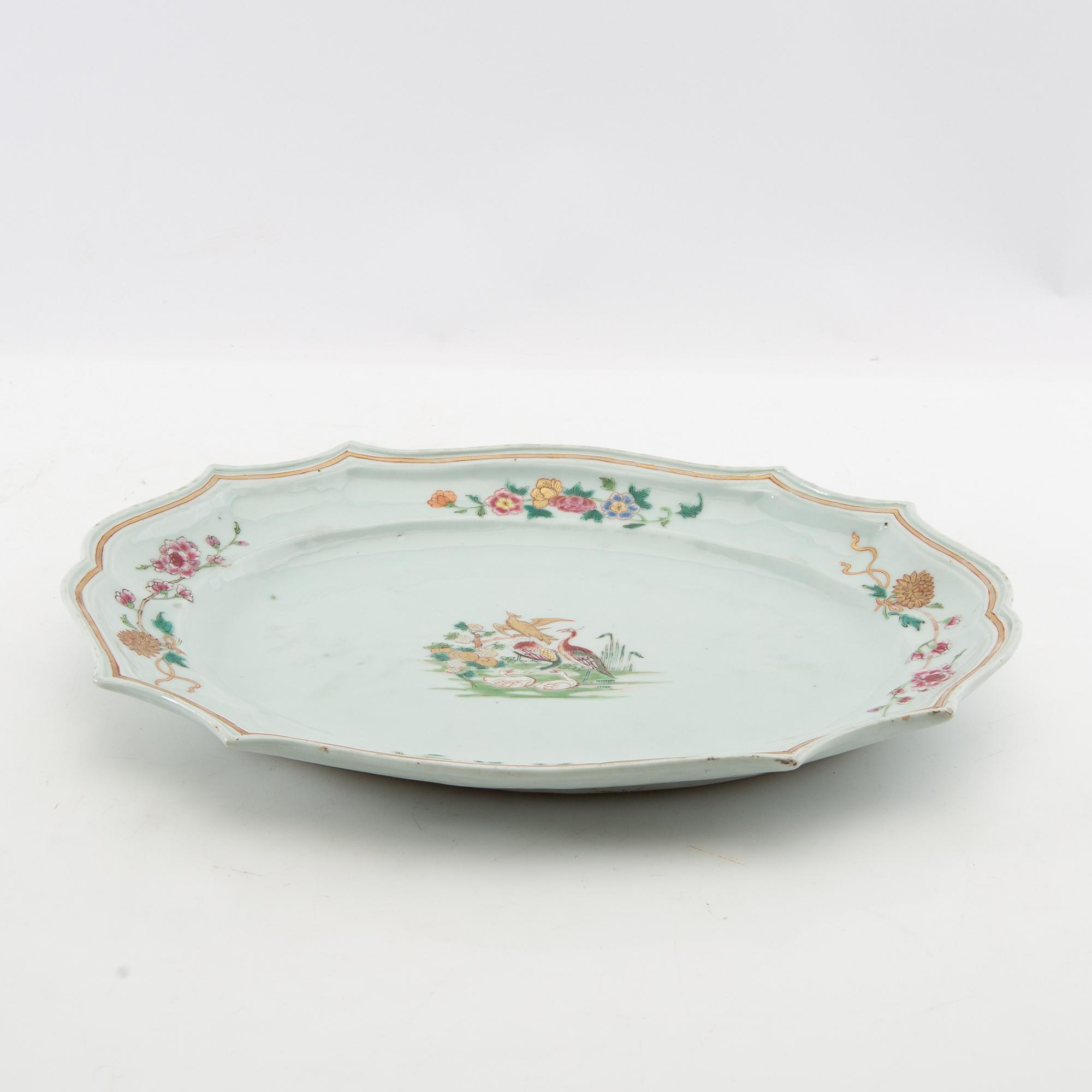 Service pieces 5 pcs China 18th century porcelain.