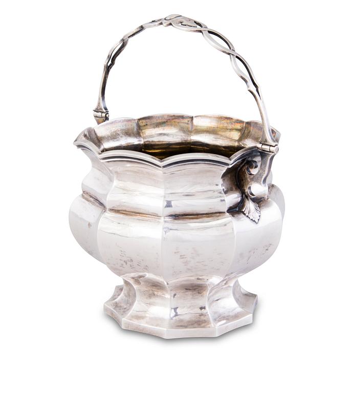 A SUGAR BOWL, silver, Nichols & Plinke, Saint Petersburg 1860, Russia.