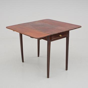 KLAFFBORD, sannolikt England, 1800-tal.