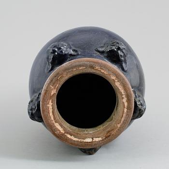 URNA, lergods, Kina, möjligen 1800-tal eller äldre.