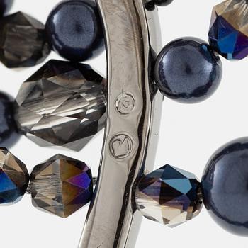 Swarovski, örhängen och halsband.