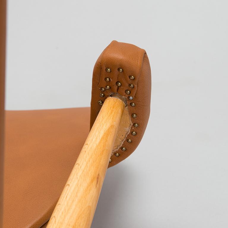 Ilmari Tapiovaara, A pair of mid-20th century 'Domus Lux' armchairs for Lukkiseppo.