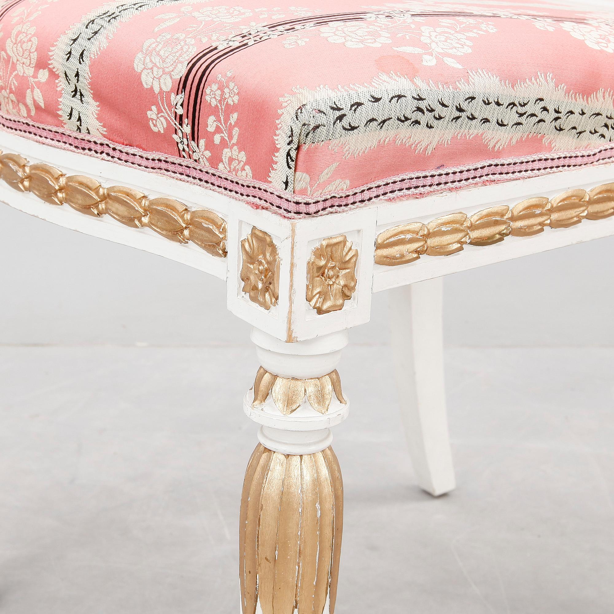 STOLAR, ett par, gustaviansk stil,  AB Gustaf Flinta, Hedmora, 1927.