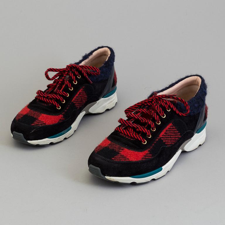 SNEAKERS, Chanel, storlek 36.