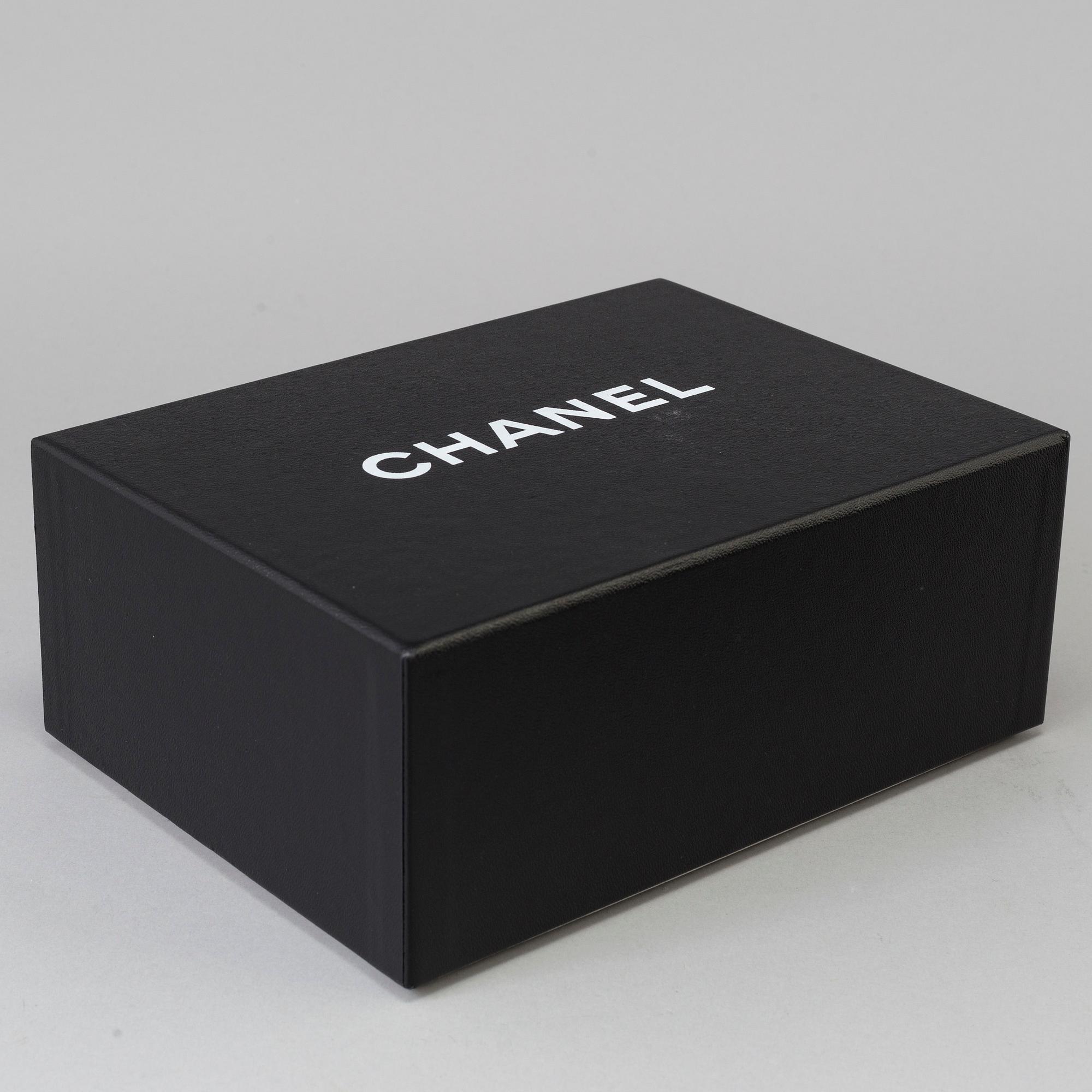 LACKVÄSKA, "Classic Mini", Chanel 2009-2010.